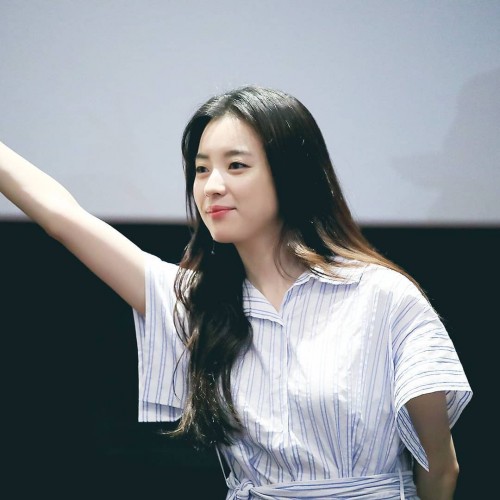 instagram.com-180729-Cute-38162646_414168485772125_1762317565079584768_n.jpg