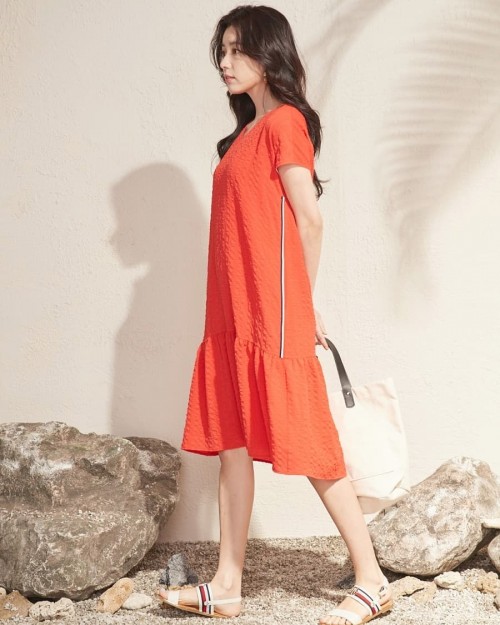 instagram.com-HanHyoJoo-for-Zishen-CF28765806_1615483155238526_7146969135530901504_n.jpg