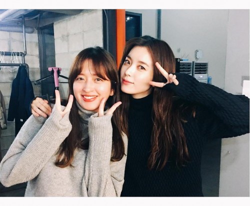 instagram.com-Happy-A-Weekend-16906140_857797787695360_7609030040881201152_n.jpg