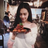 instagram.com-Im-not-hungry-but-Im-boredTherefore-I-shall-e924978_209866702703616_2100520169_n