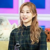 chou_tzuyu99_123011214_2052240951573318_1149676173676403998_n